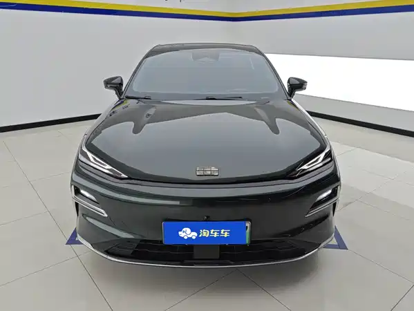Geely Galaxy Starshine 8 2025