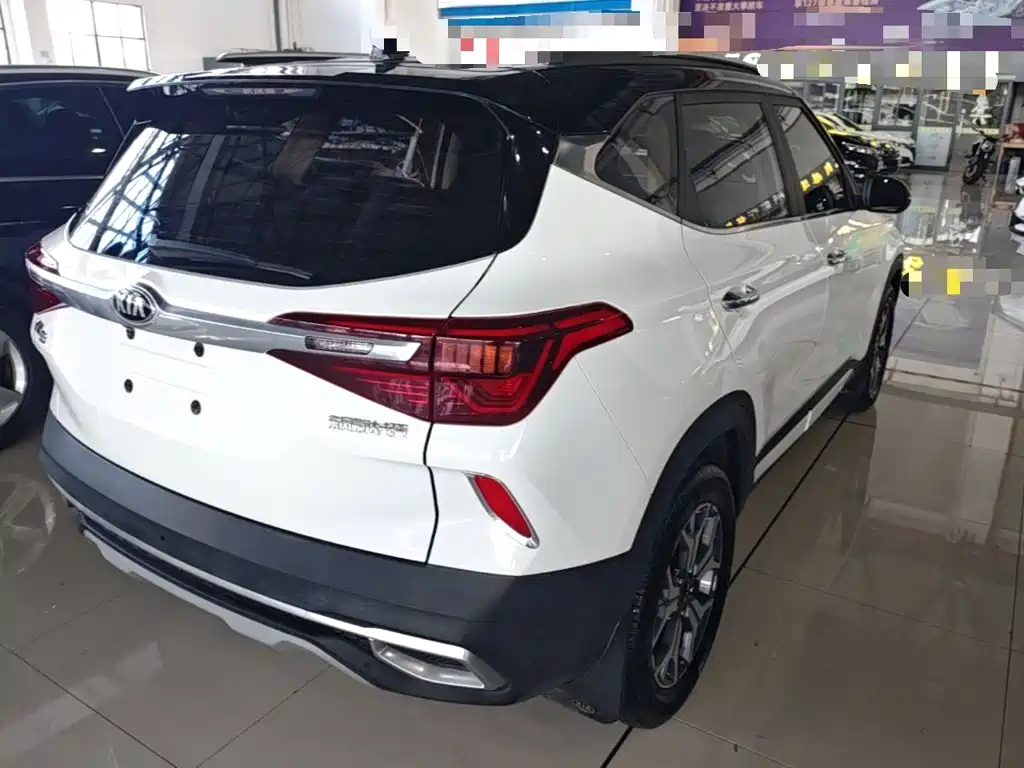 Kia KX3 2021 — фото 7