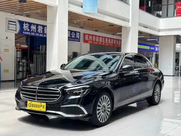 Mercedes-Benz E-Class 2023