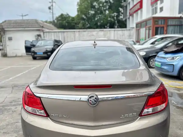 Buick Regal 2012