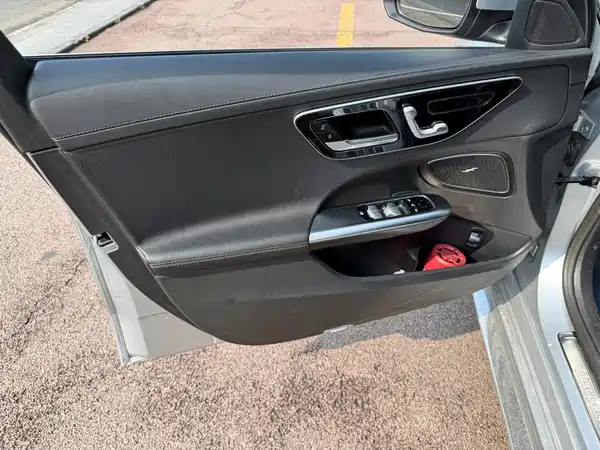Mercedes-Benz C-Class 2022