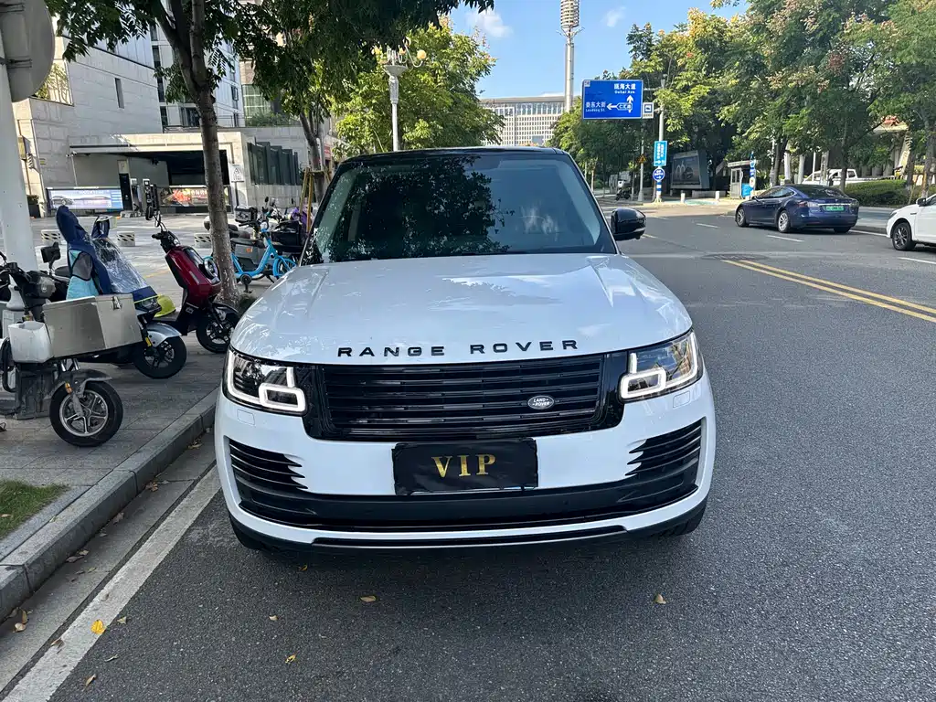 Land Rover Range Rover 2018 — фото 2