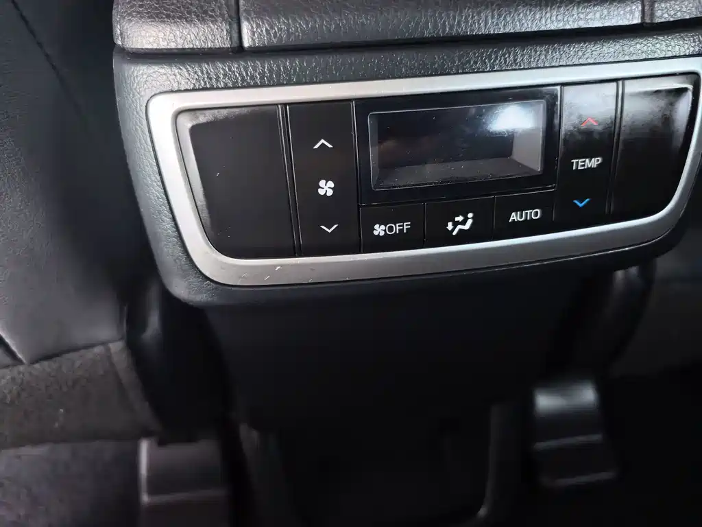 Toyota Highlander 2019 — фото 11