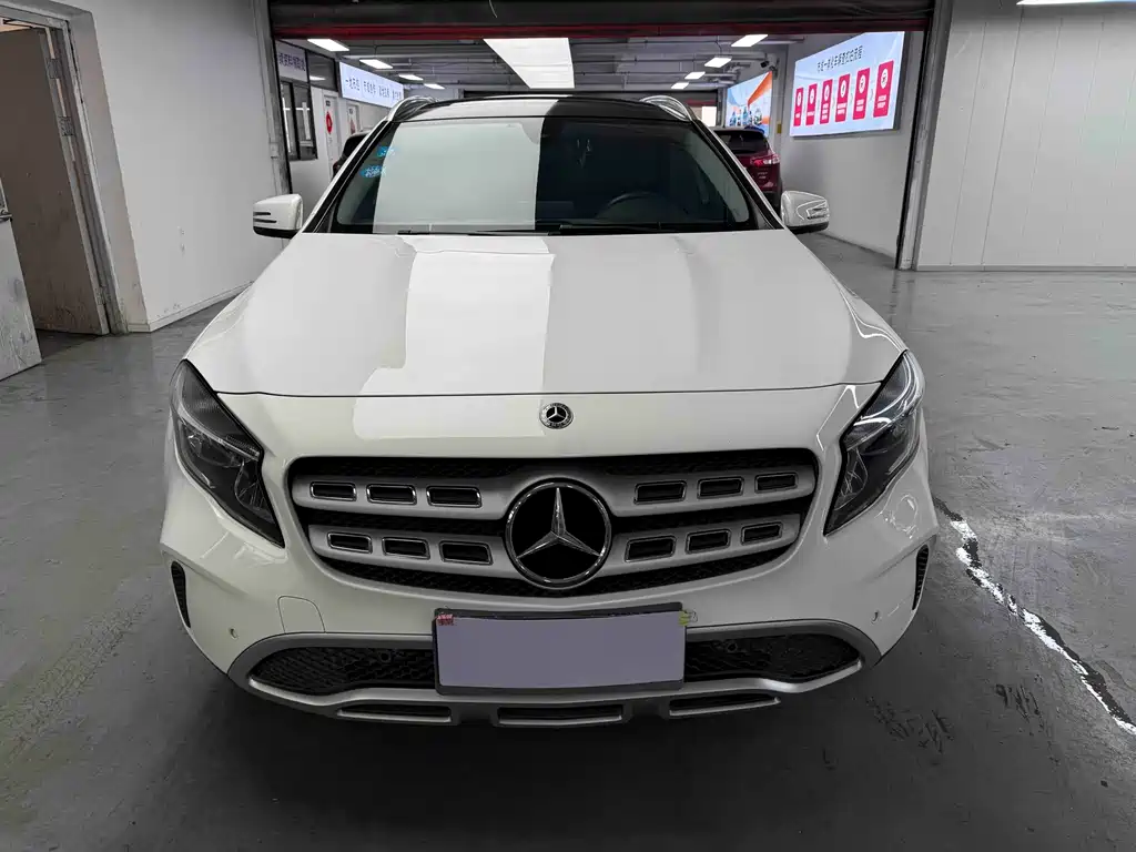 Mercedes-Benz GLA 2018 — фото 2
