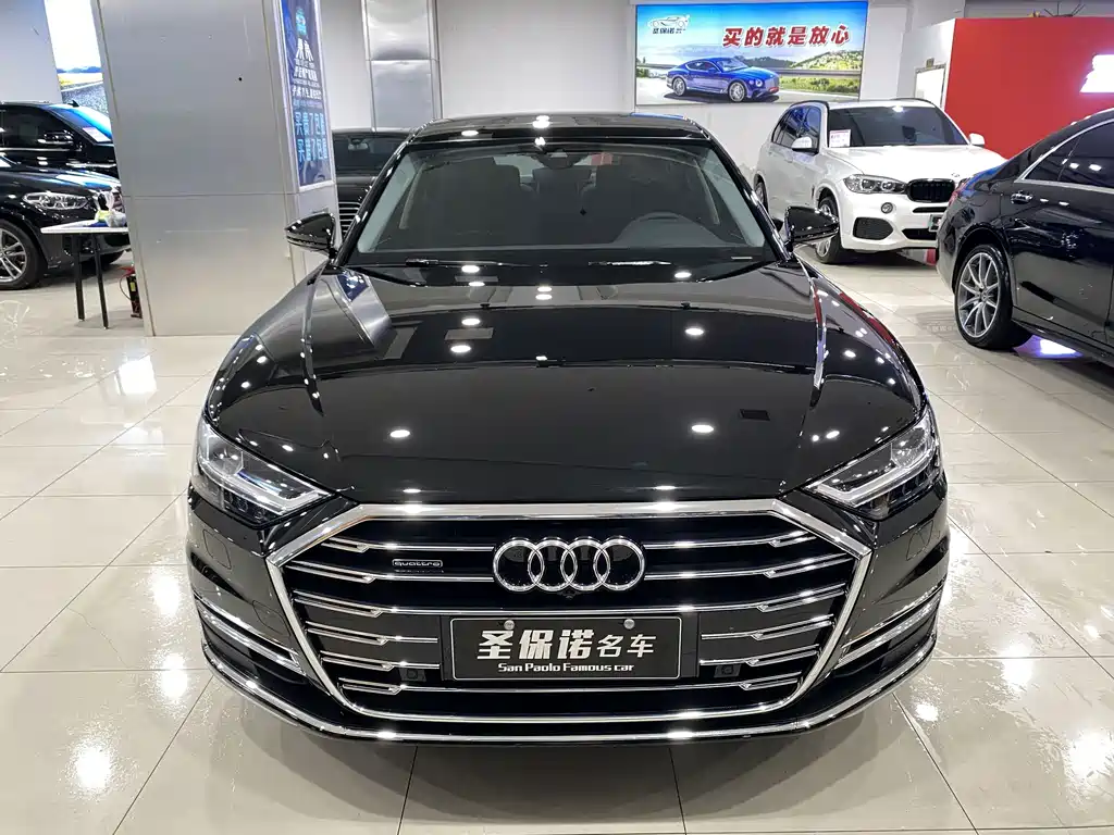 Audi A8 2021 — фото 2