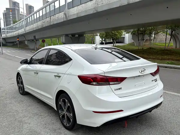 Hyundai Celesta 2018