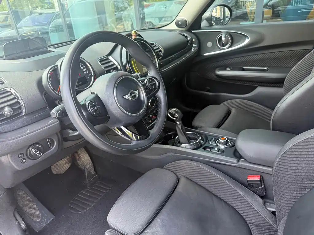 MINI Clubman 2015