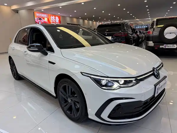 Volkswagen Golf 2022
