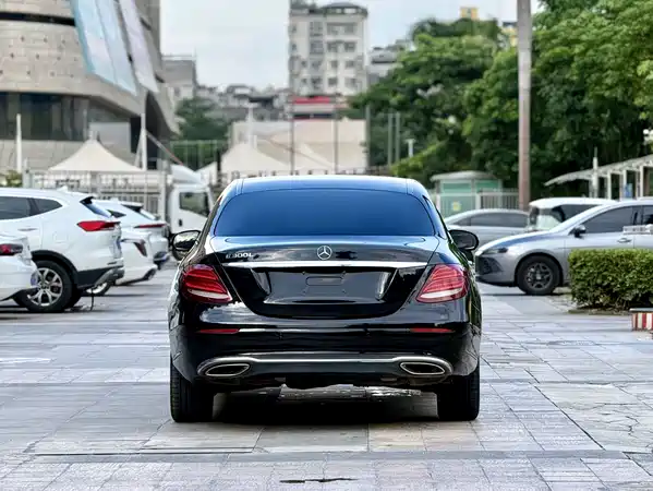 Mercedes-Benz E-Class 2017