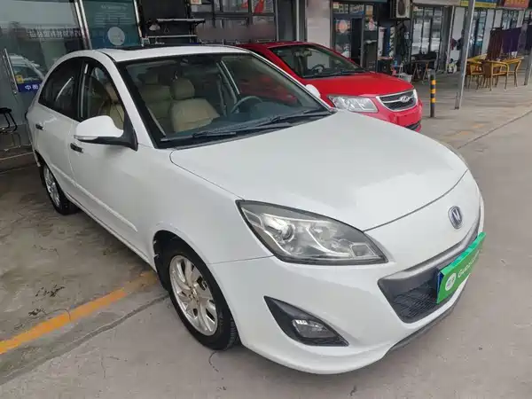 Changan Yuexiang V5 2012