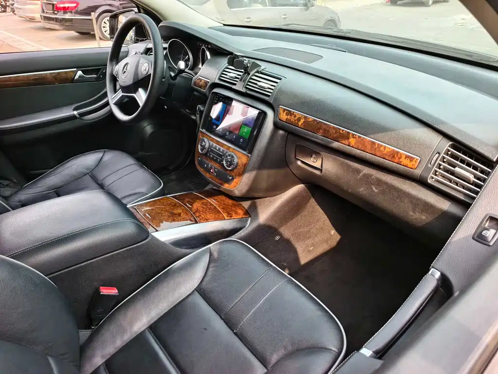 Mercedes-Benz R-Class 2012 — фото 18