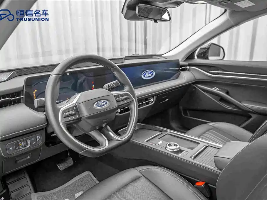 Ford Mondeo 2025 — фото 12
