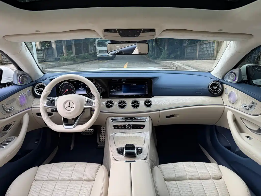 Mercedes-Benz E-Class 2018 — фото 8