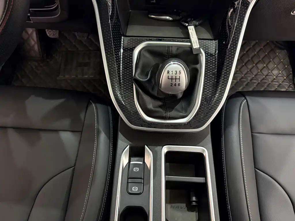 Haval M6 2023 — фото 15