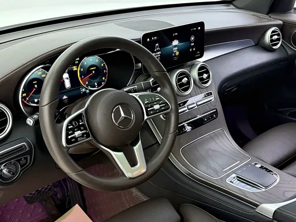 Mercedes-Benz GLC 2020 — фото 4