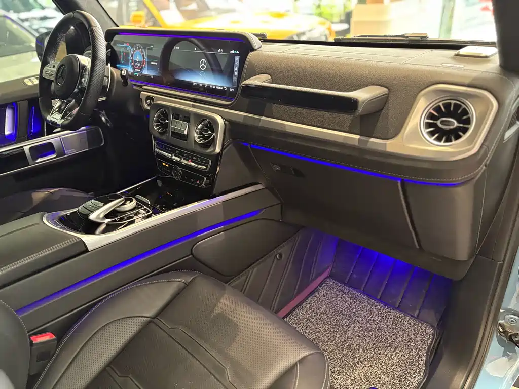 Mercedes-Benz G-Class AMG 2023 — фото 21