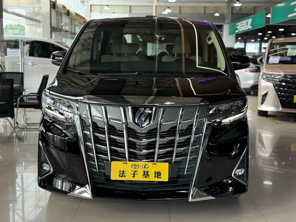 Toyota Alphard 2018 — фото 2