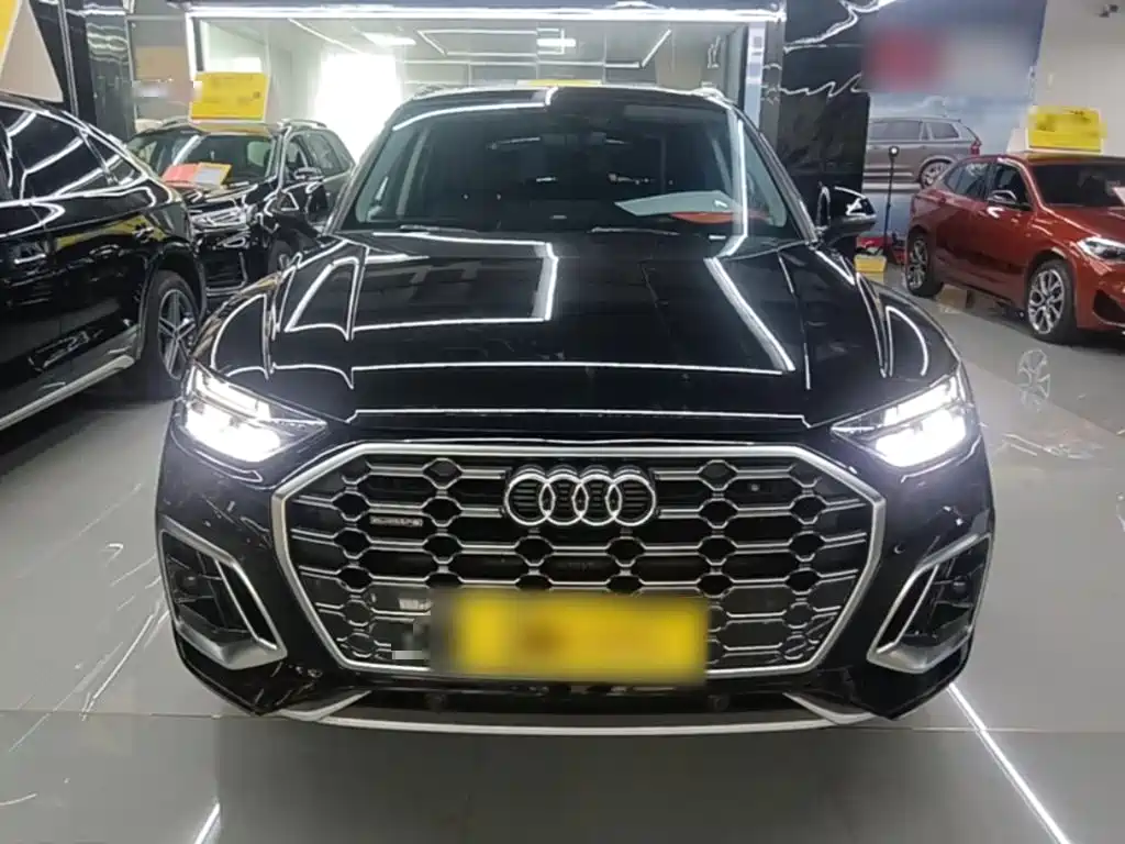 Audi Q5L 2022 — фото 3