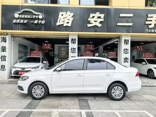 Volkswagen Santana 2016