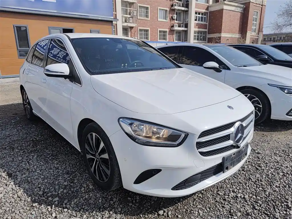 Mercedes-Benz B-Class 2022 — фото 22