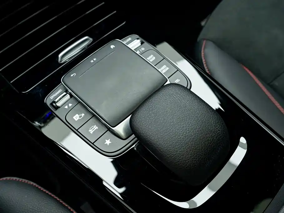 Mercedes-Benz CLA 2022 — фото 22