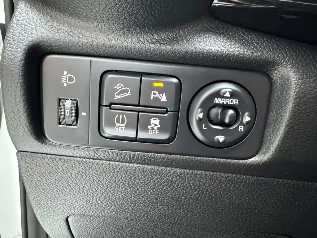 Kia KX1 2023 — фото 20
