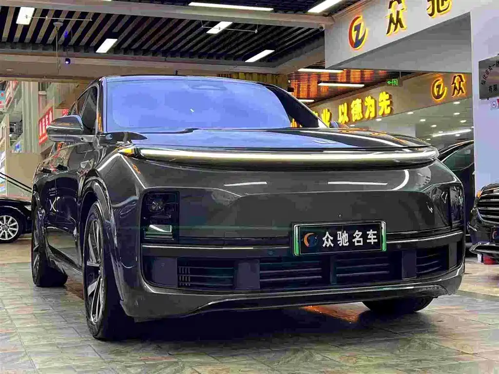 Li Auto Li L8 2022 — фото 1