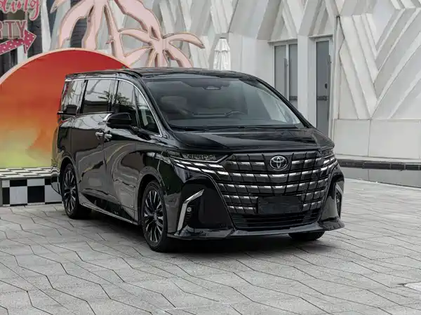 Toyota Alphard 2024