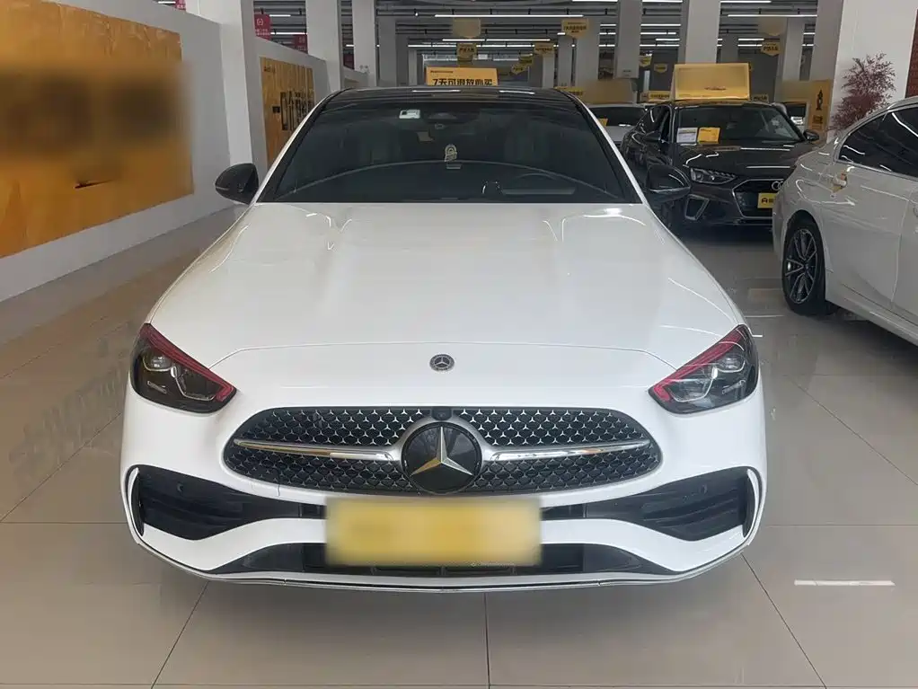 Mercedes-Benz C-Class 2022
