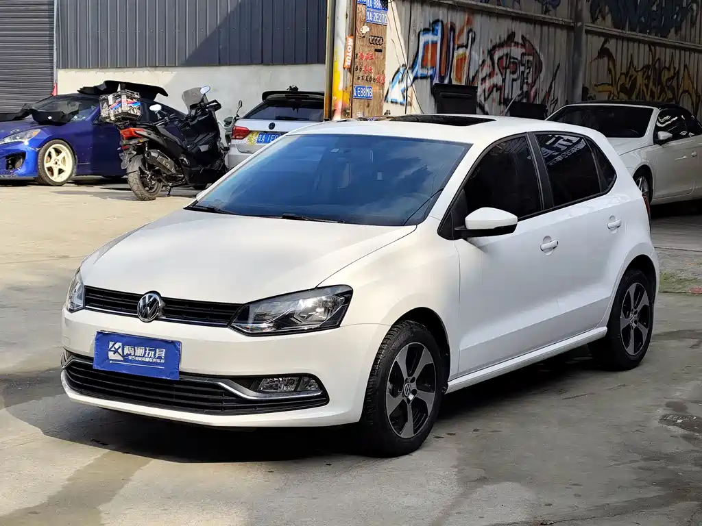 Volkswagen Polo 2017 — фото 1