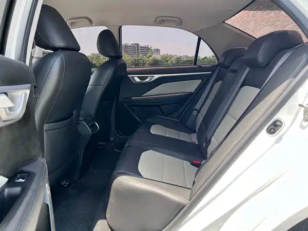 Geely Vision 2021