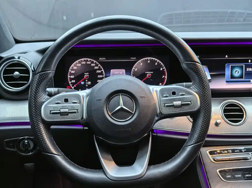 Mercedes-Benz E-Class 2020 — фото 8