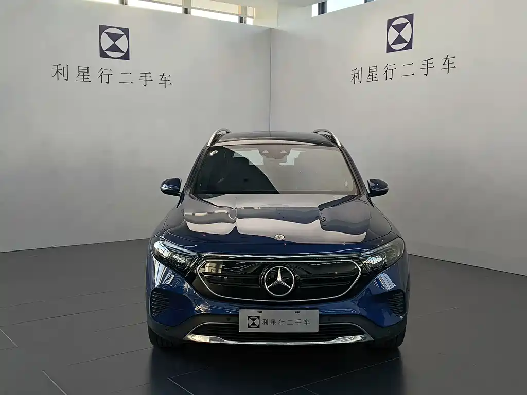 Mercedes-Benz EQB 2023 — фото 2