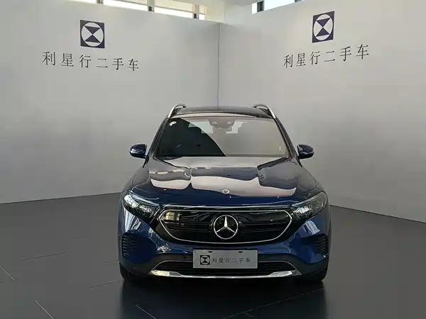Mercedes-Benz EQB 2023