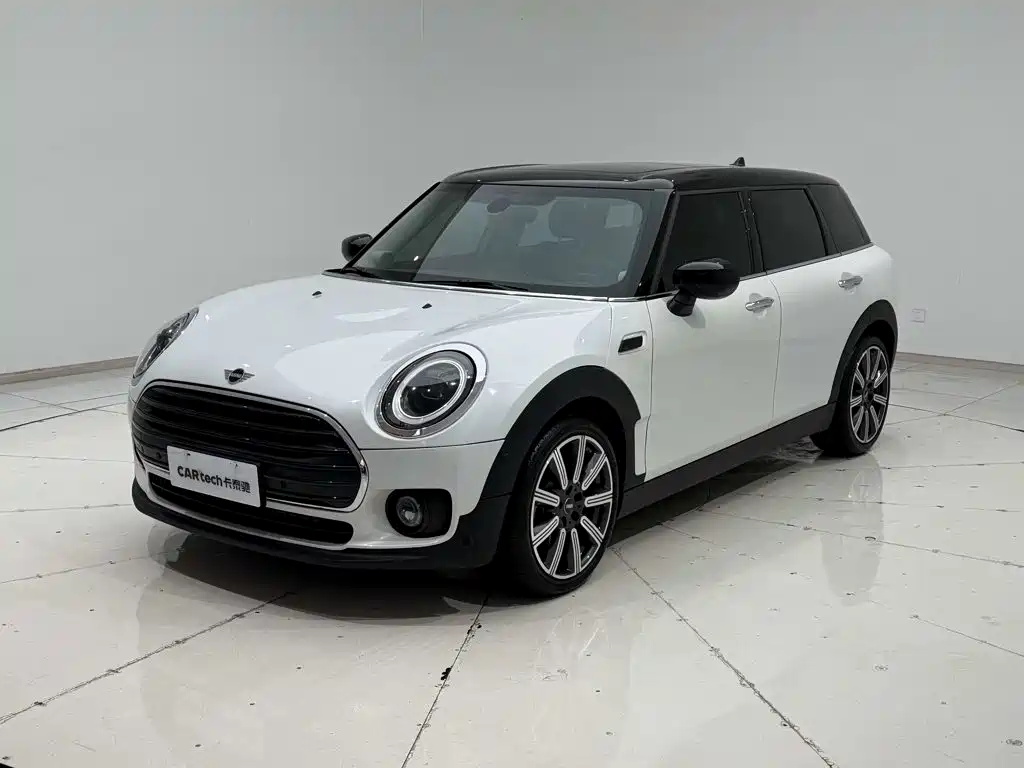 MINI Clubman 2023 — фото 23