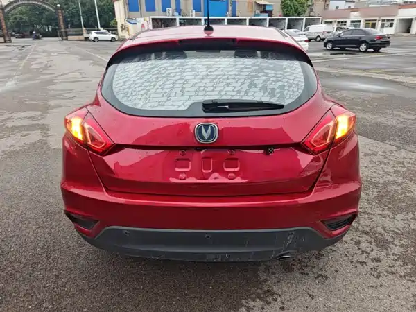Changan Eado XT 2015