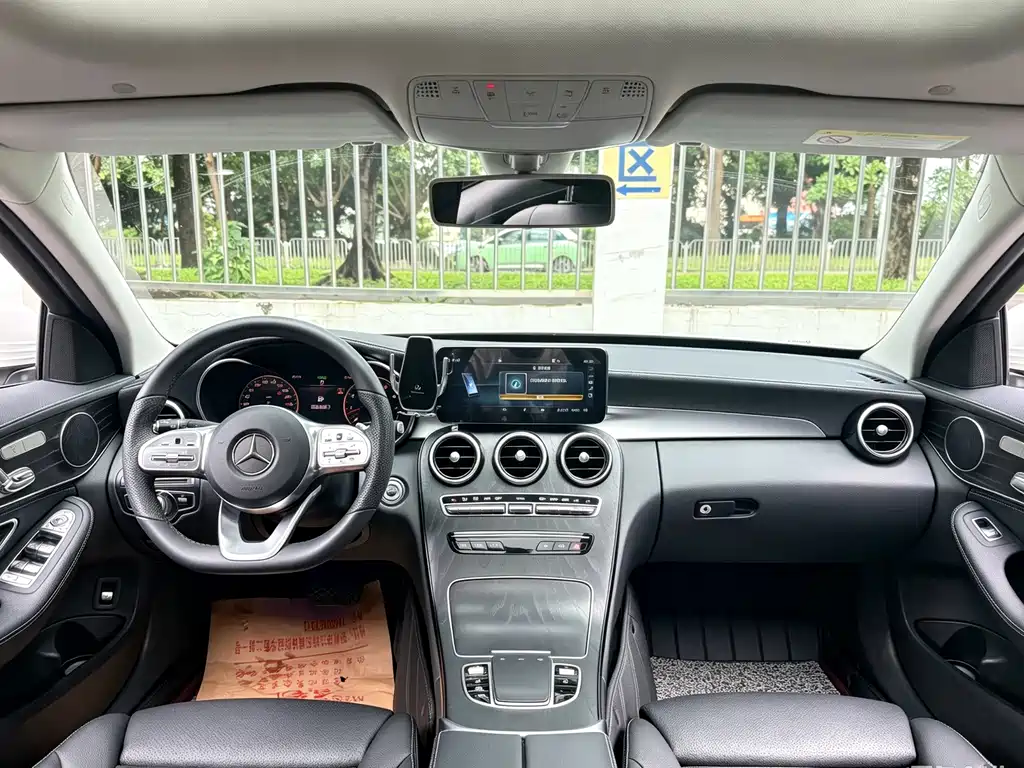 Mercedes-Benz C-Class 2020 — фото 9