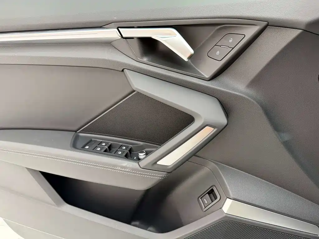Audi A3 2025 — фото 16