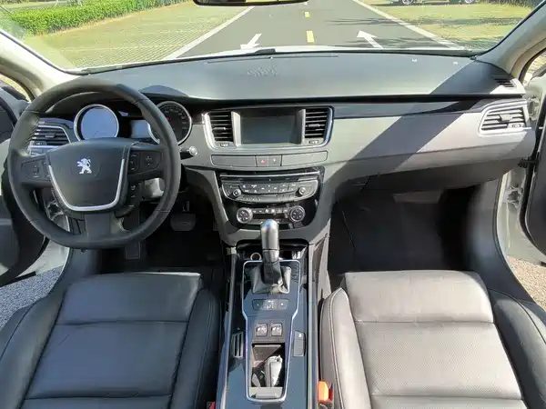 Peugeot 508 2015