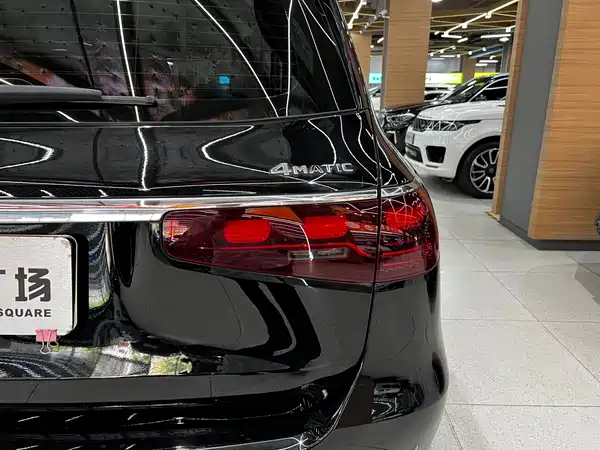 Mercedes-Benz GLS 2024