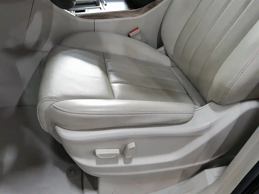 GAC Motor Trumpchi M8 2020 — фото 20