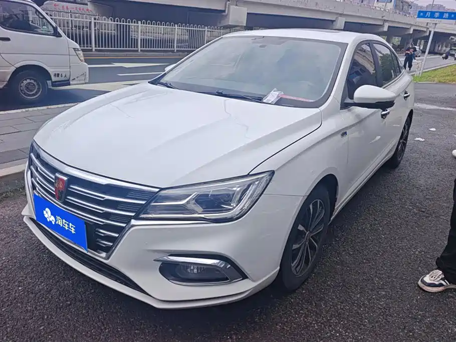 Roewe i5 2020 — фото 1