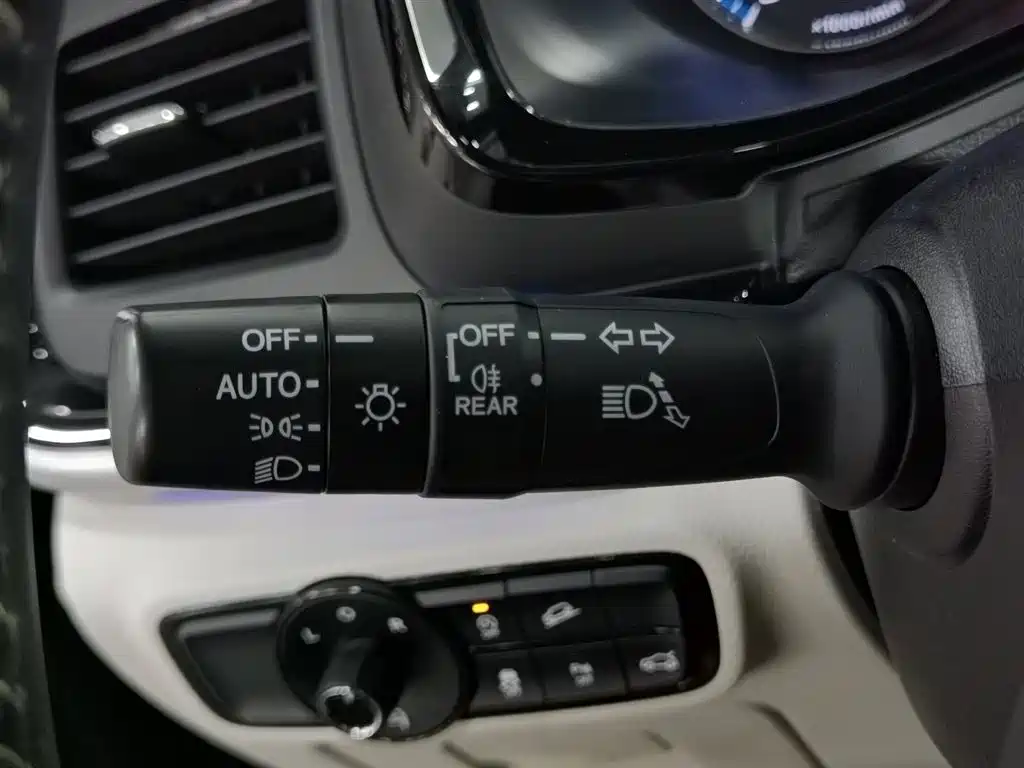 GAC Motor Trumpchi M8 2020 — фото 21