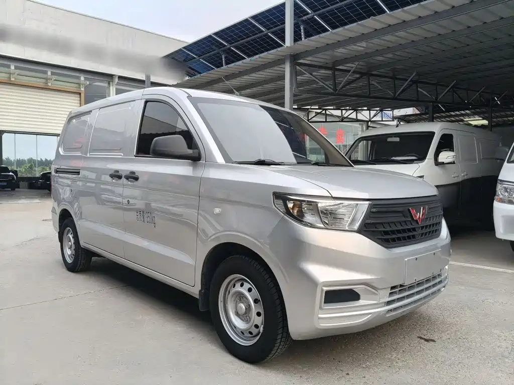 Wuling Hongguang V 2023 — фото 25