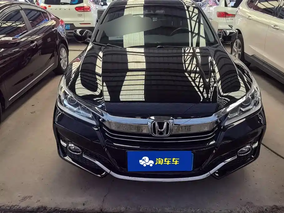 Honda Accord 2017 — фото 2