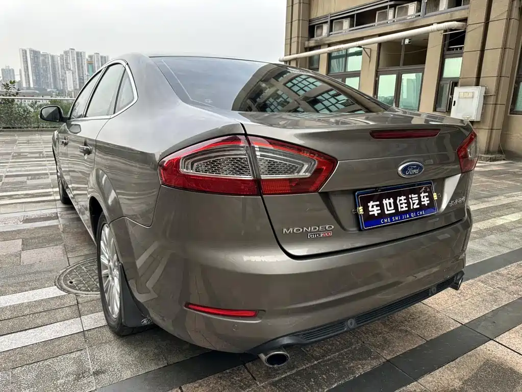Ford Mondeo Zhisheng 2013 — фото 5