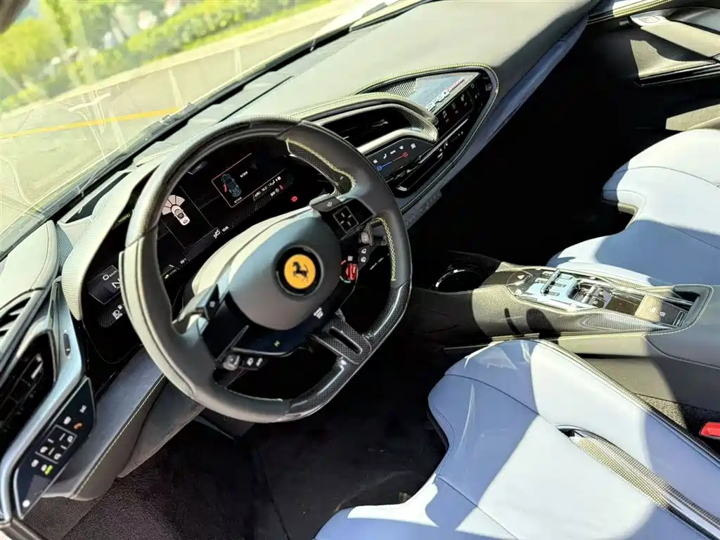 Ferrari SF90 2023 — фото 15