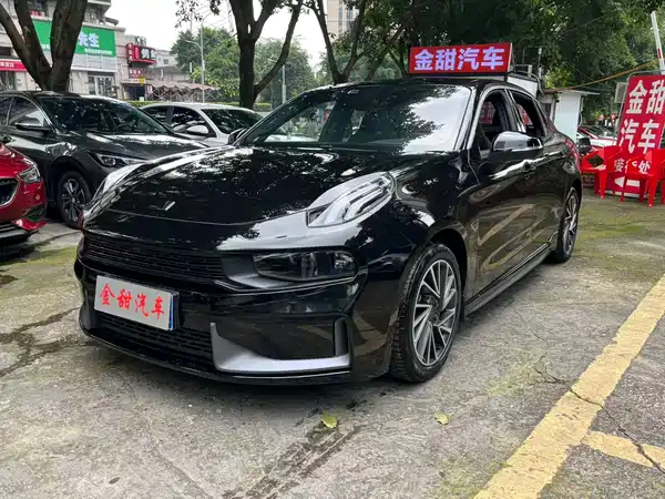 Lynk & Co 03 2022