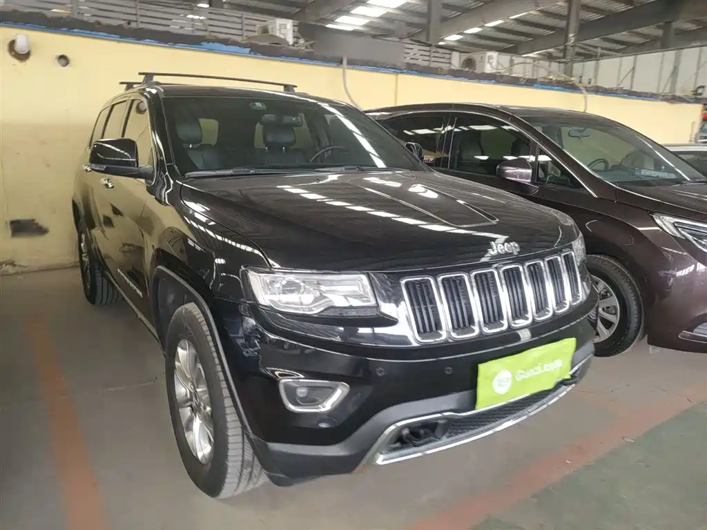 Jeep Grand Cherokee 2017 — фото 4
