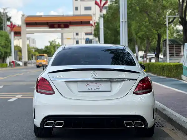 Mercedes-Benz C-Class 2018